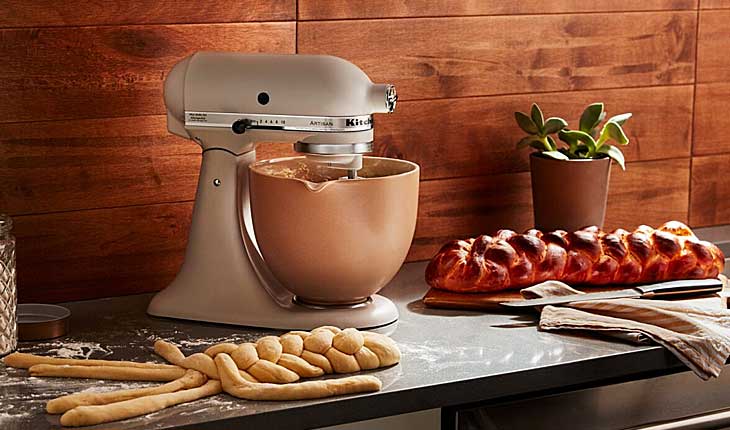 Best Mixer for Bread Dough 2022: Reviews + Buying Guide